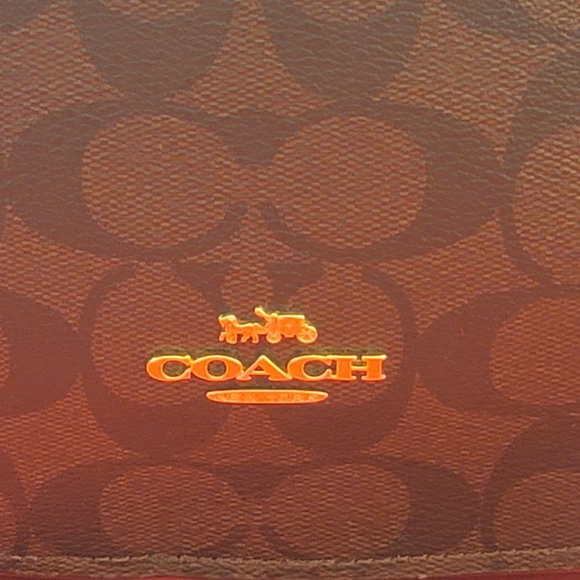Coach Elle Hobo in Signature Color Block - Picture 9 of 9